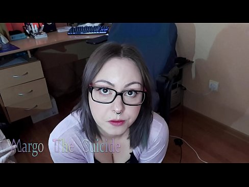 ❤️ Pudici puella cum Vitra sugit Dildo penitus in Camera ❌ at la.pornjk.ru
